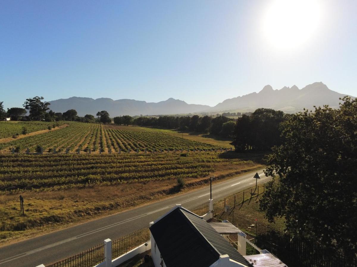 Raithby Winelands Historical Cottage 外观 照片