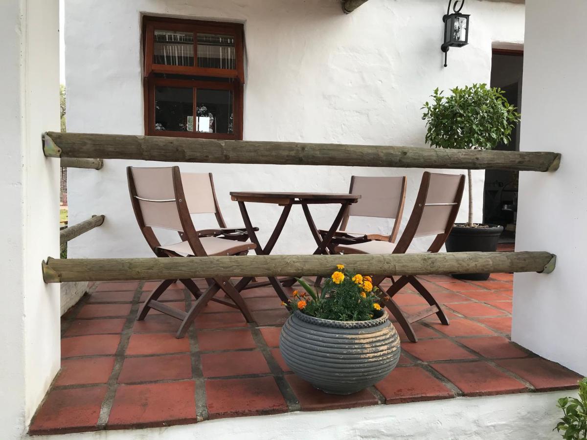 Raithby Winelands Historical Cottage 外观 照片