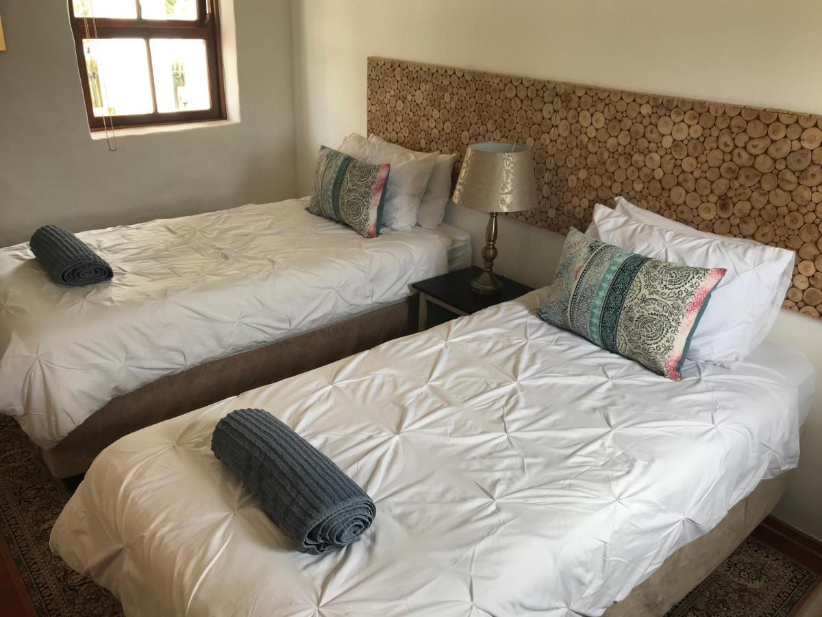 Raithby Winelands Historical Cottage 外观 照片