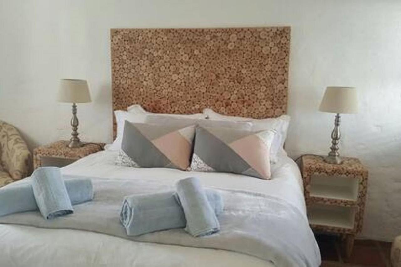 Raithby Winelands Historical Cottage 外观 照片