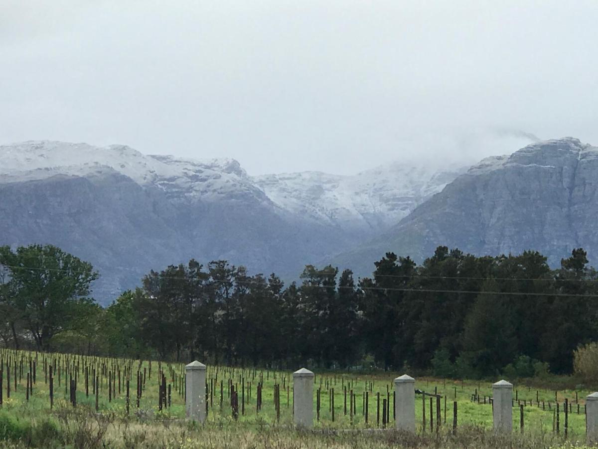Raithby Winelands Historical Cottage 外观 照片