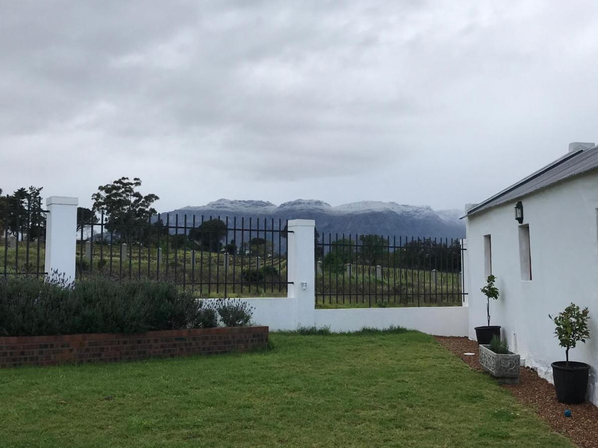 Raithby Winelands Historical Cottage 外观 照片